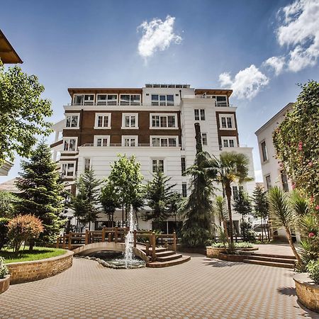 Prestige Hotel Tirana Kültér fotó
